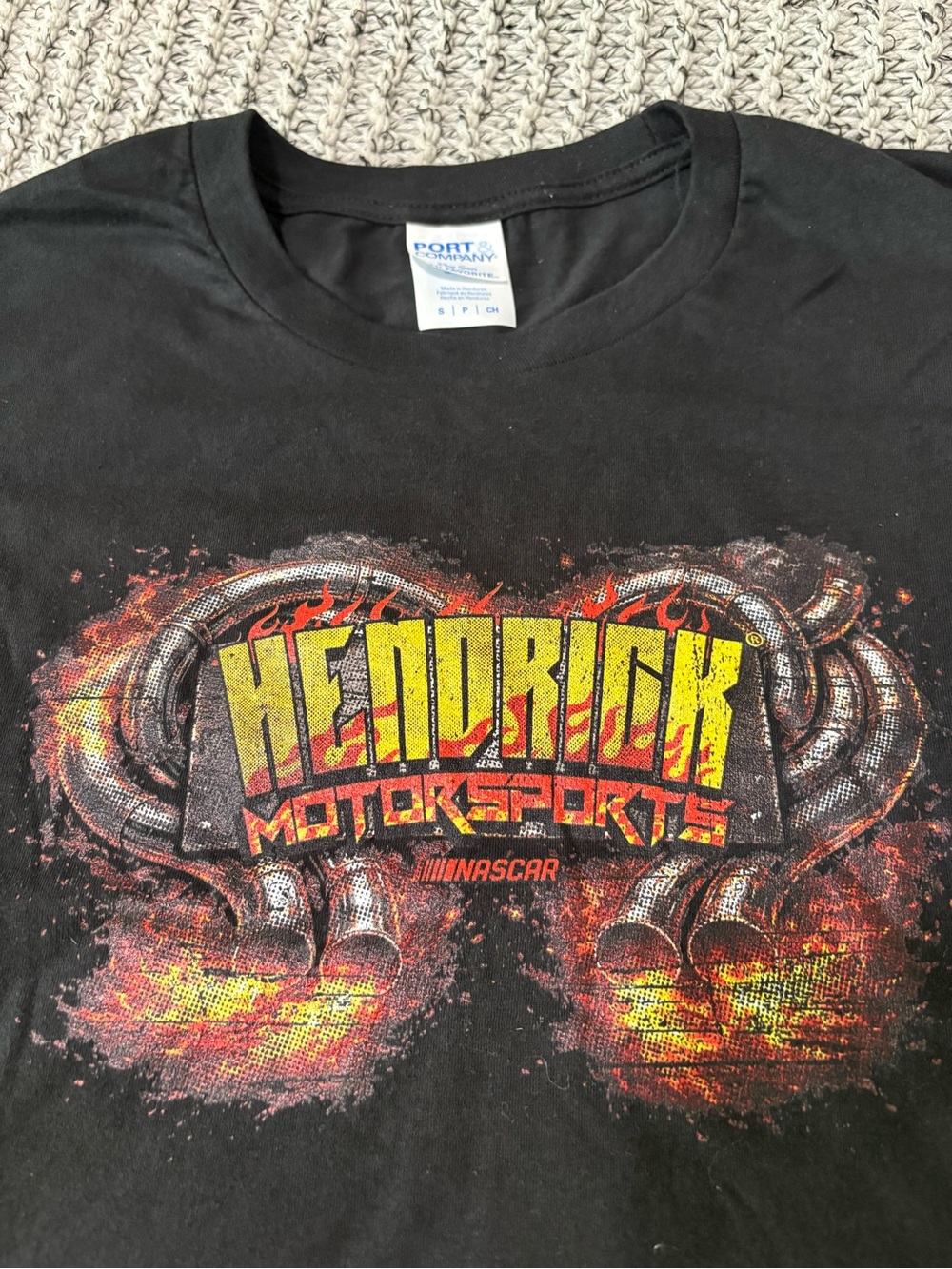 NASCAR Hendrick Motorsports Flame Graphic T-Shirt Black Small NWOT
